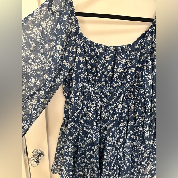 Blue w/ white floral dress - Picture 6 of 7